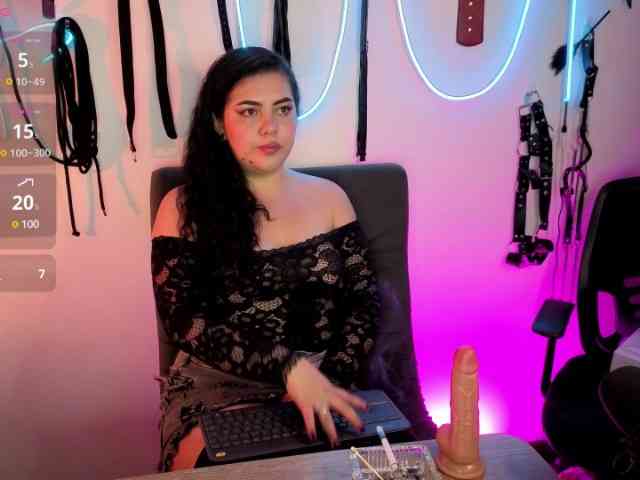 Loren-888 webcam