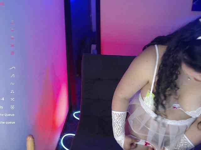 Loren-888 webcam