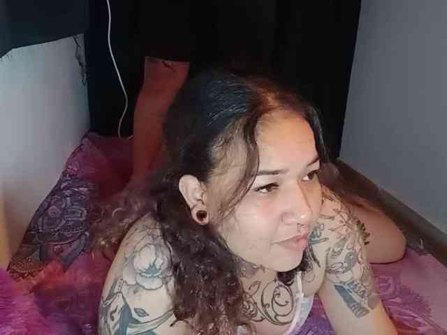 tristanykarolb webcam
