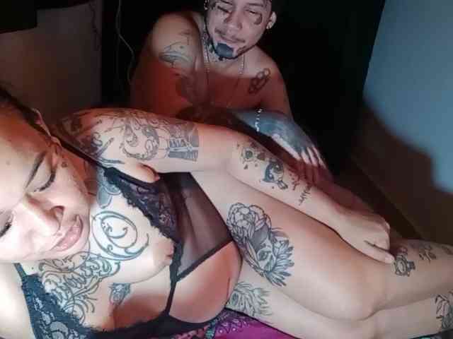 tristanykarolb webcam
