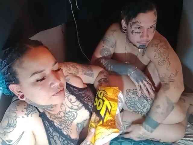 tristanykarolb webcam