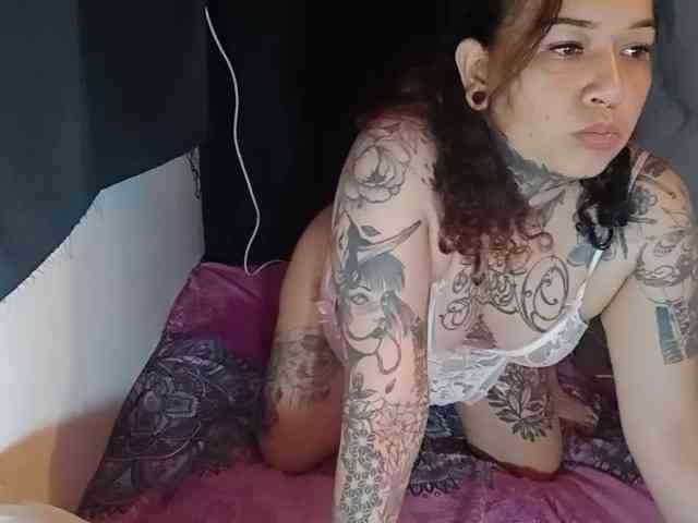 tristanykarolb webcam