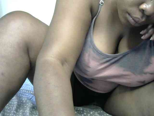 Sexxydiva6 webcam