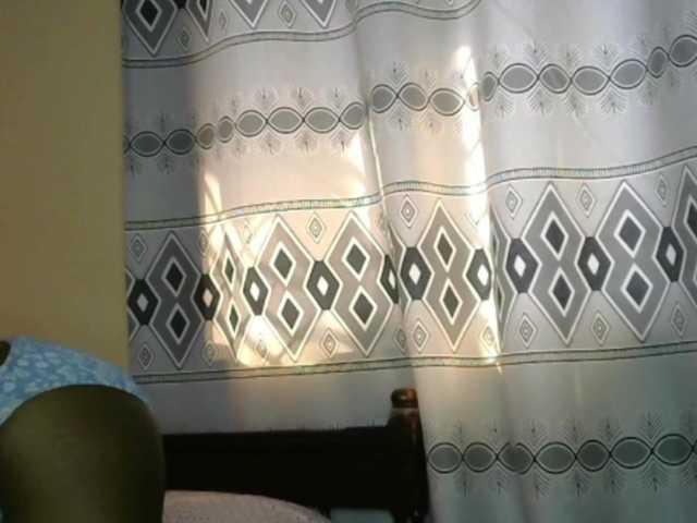 Hornylisa's BongaCams show and profile