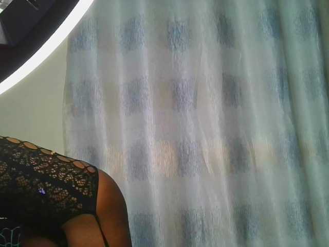 Hornylisa's BongaCams show and profile