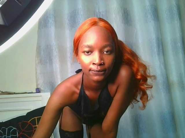 Hornylisa's BongaCams show and profile