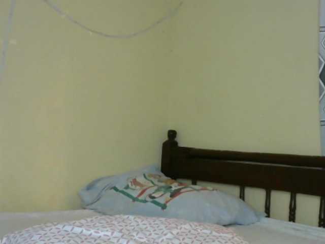 Hornylisa's BongaCams show and profile