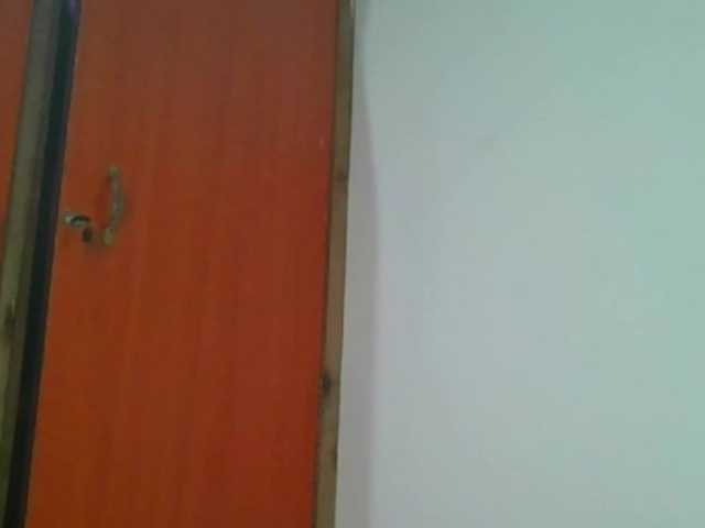 Hornylisa's BongaCams show and profile