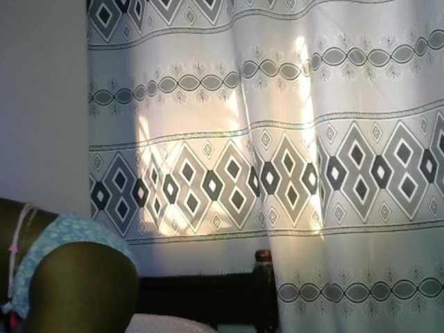 Hornylisa's BongaCams show and profile