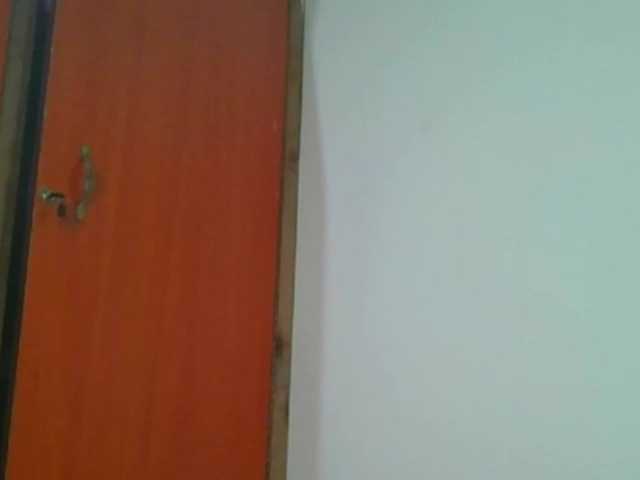 Hornylisa's BongaCams show and profile