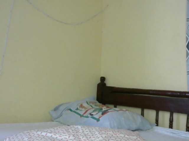 Hornylisa's BongaCams show and profile