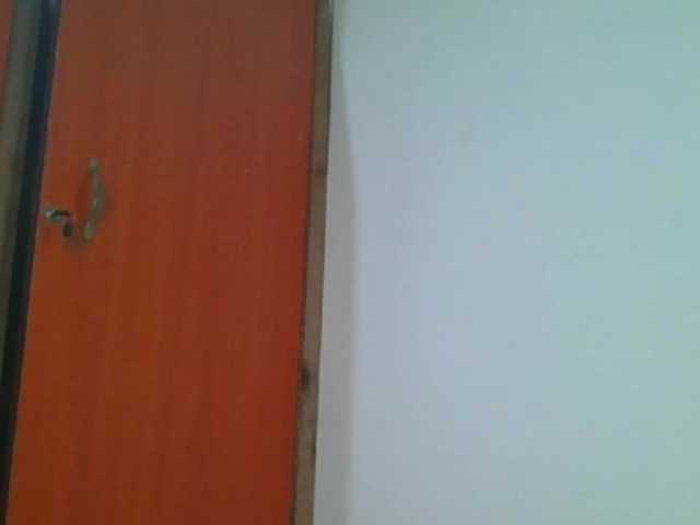 Hornylisa's BongaCams show and profile