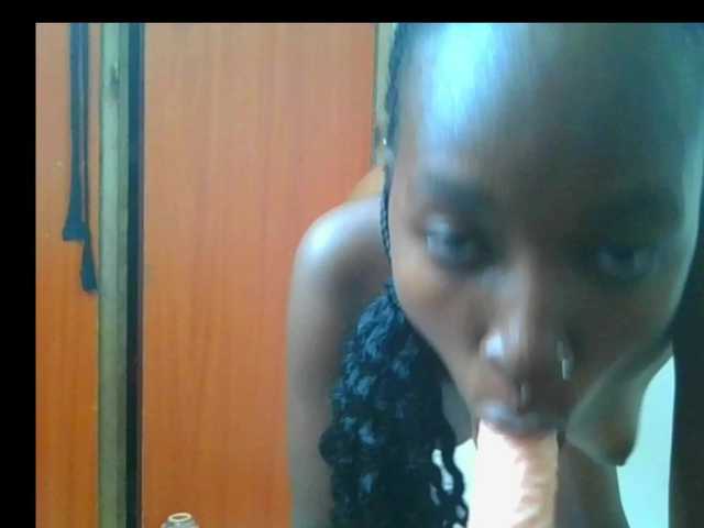 Hornylisa's BongaCams show and profile