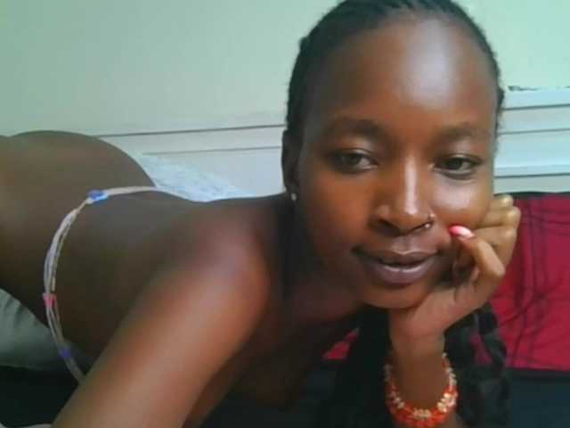 Hornylisa's BongaCams show and profile