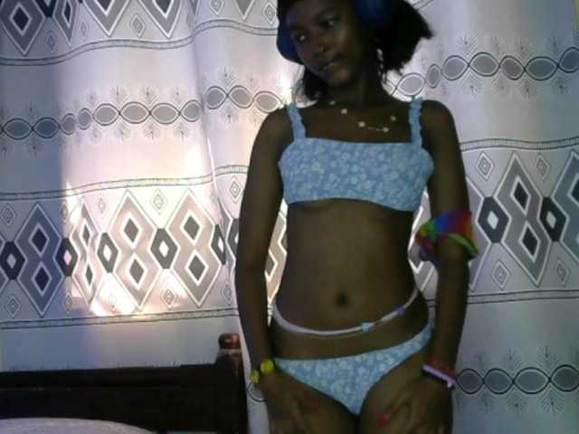 Hornylisa's Thumb Image