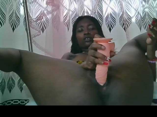 Hornylisa's BongaCams show and profile