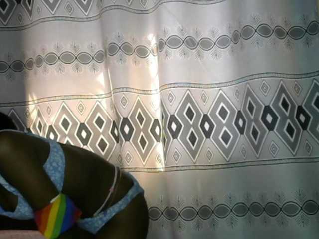 Hornylisa's BongaCams show and profile