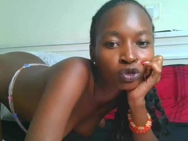 Hornylisa's BongaCams show and profile