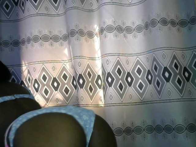 Hornylisa's Thumb Image