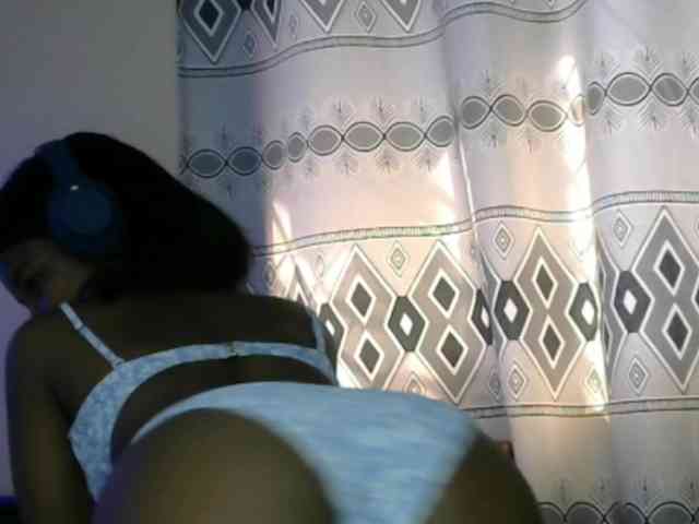 Monalisalisa webcam