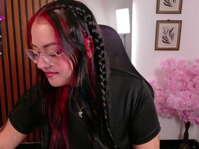 Melanyx-x's BongaCams show and profile