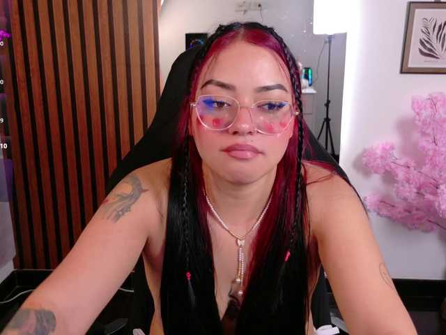 Melanyx-x's BongaCams show and profile