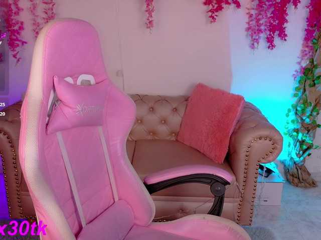  Melanyx-x chat room