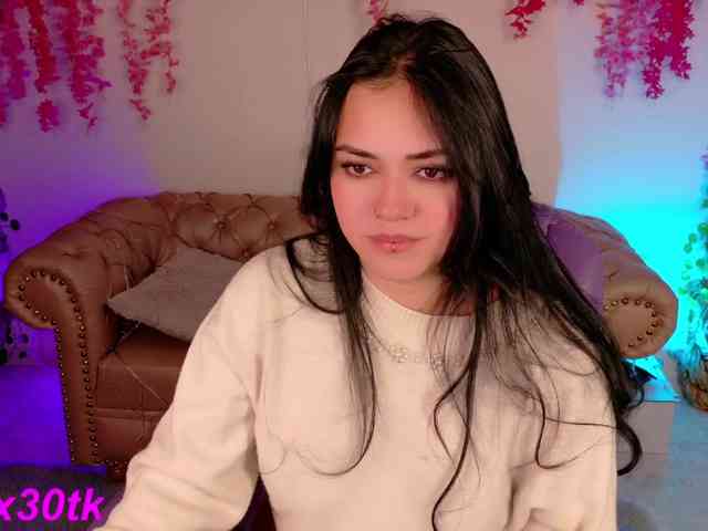 Group chat for 20 39 tokens, Full privates for 60 89 tokens, Privates for 3..., Private Cam Porn 0