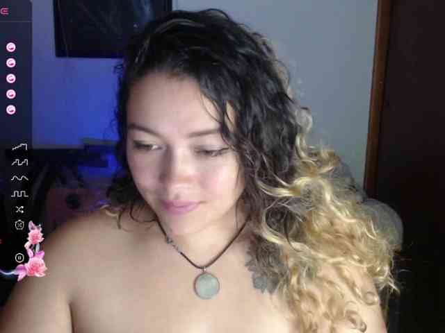 AliaGarcia webcam