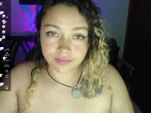 AliaGarcia webcam