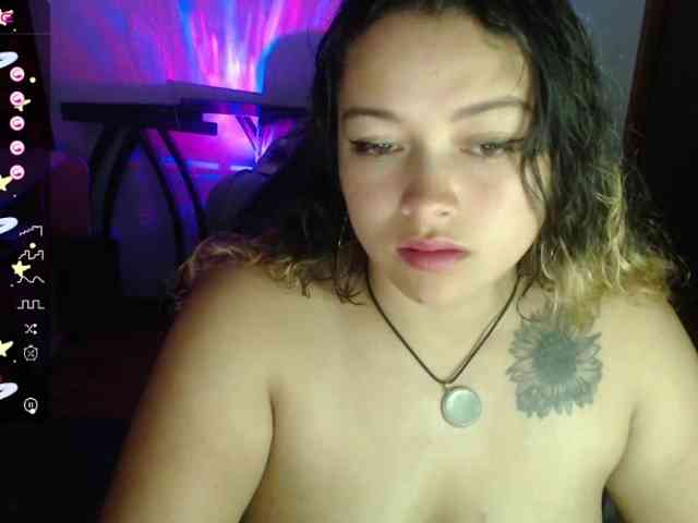 AliaGarcia webcam