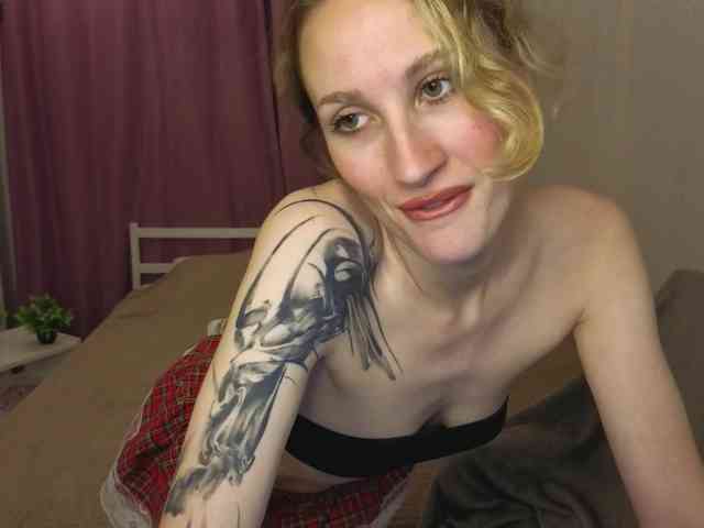 LexieSun webcam