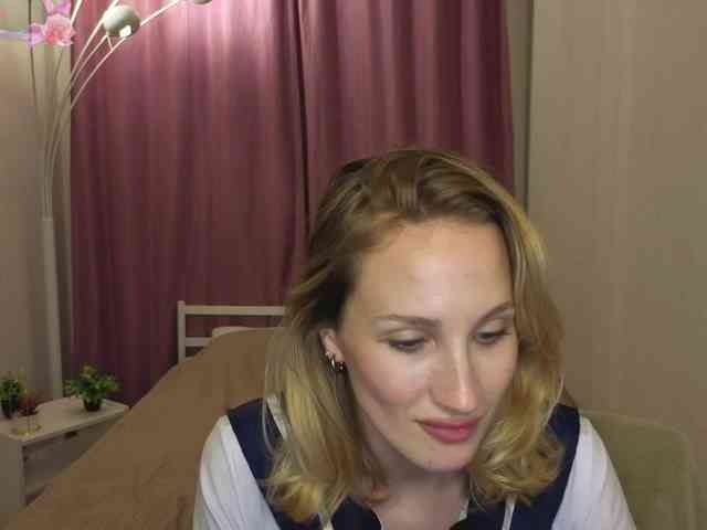 LexieSun webcam