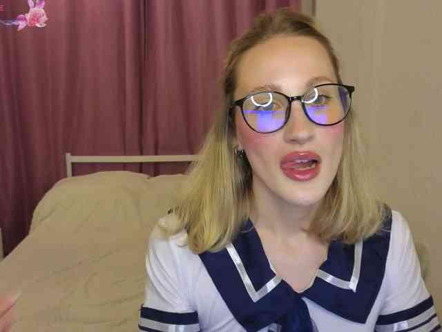 LexieSun webcam
