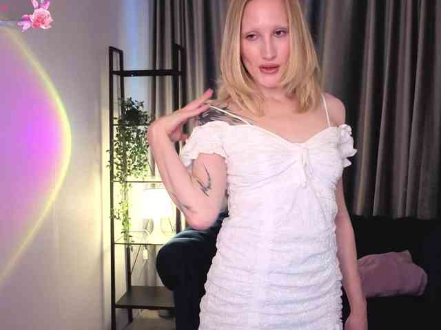 LexieSun webcam