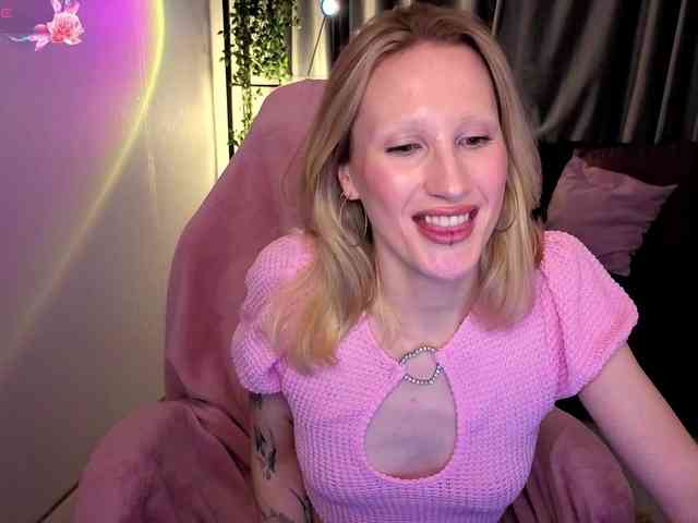 LexieSun webcam