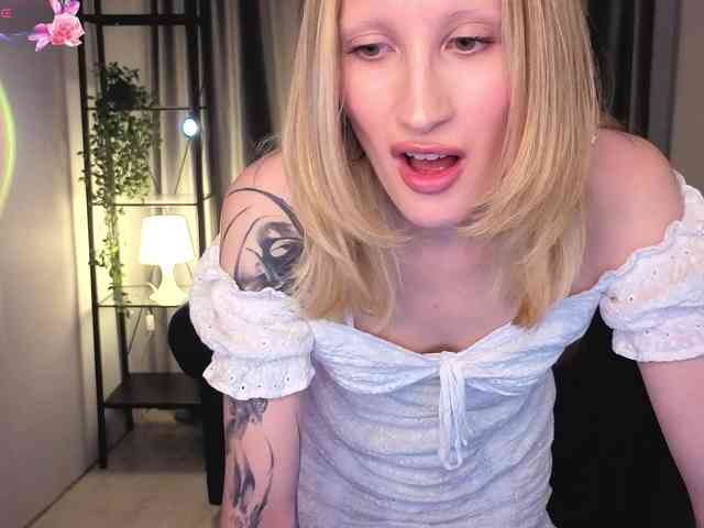 LexieSun webcam