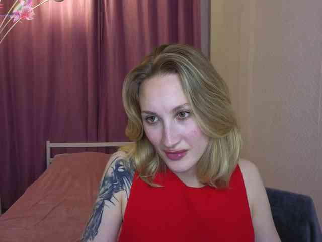 LexieSun webcam