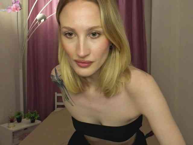 LexieSun webcam