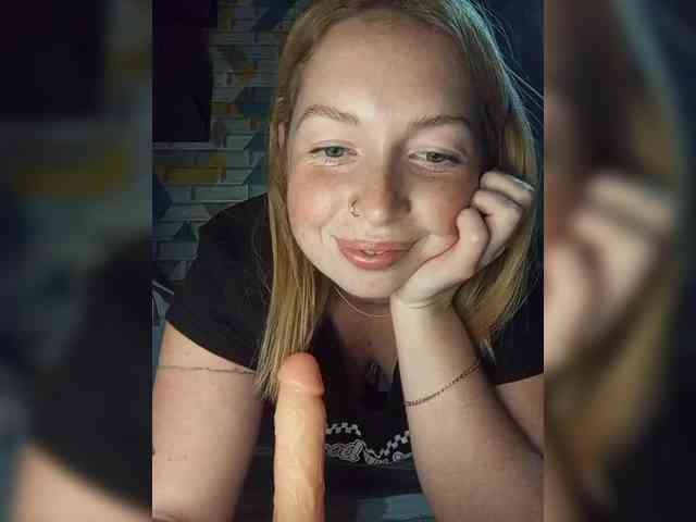 LIZUNCHIK-25 webcam