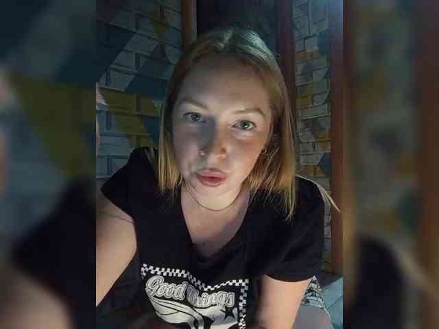 LIZUNCHIK-25 webcam
