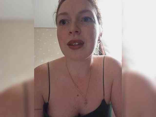 LIZUNCHIK-25 webcam