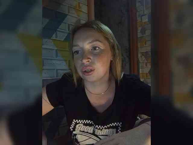 LIZUNCHIK-25 webcam