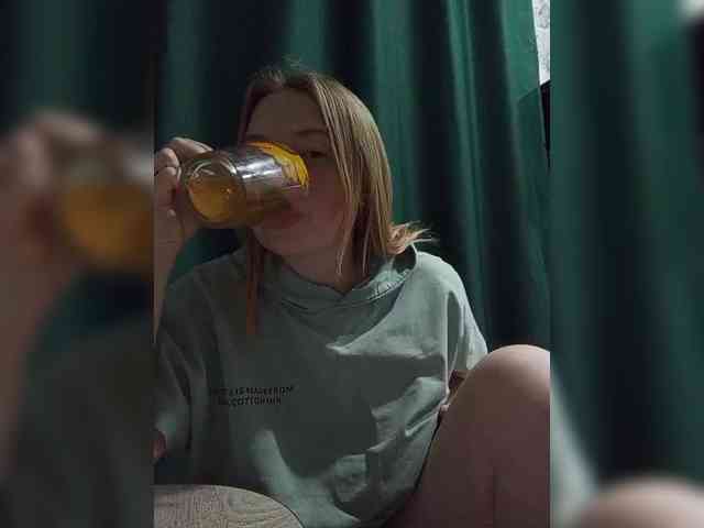 LIZUNCHIK-25 webcam