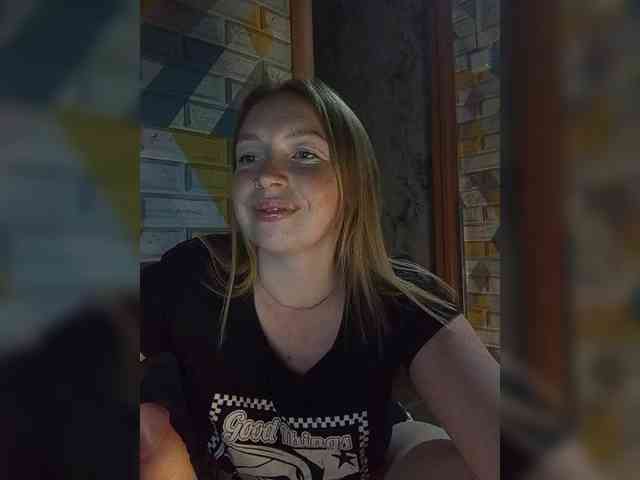 LIZUNCHIK-25 webcam