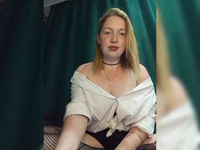 LIZUNCHIK-25 webcam