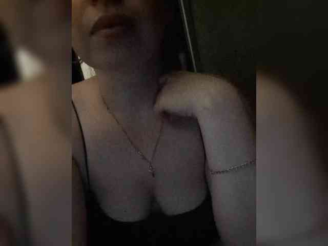 LIZUNCHIK-25 webcam