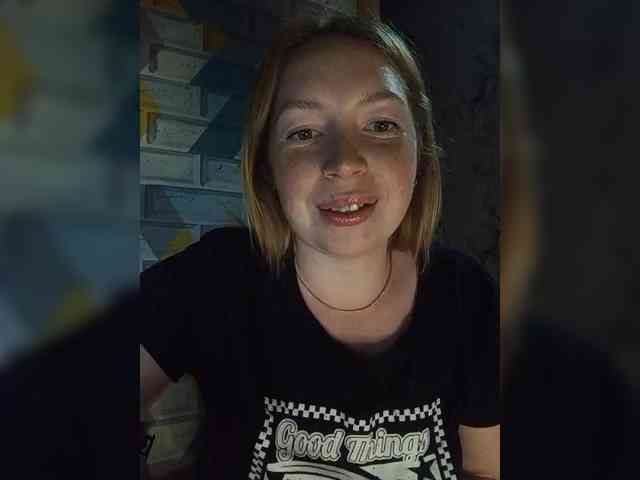 LIZUNCHIK-25 webcam