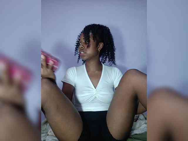 Ashley169 webcam