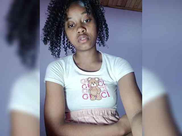 Ashley169 webcam